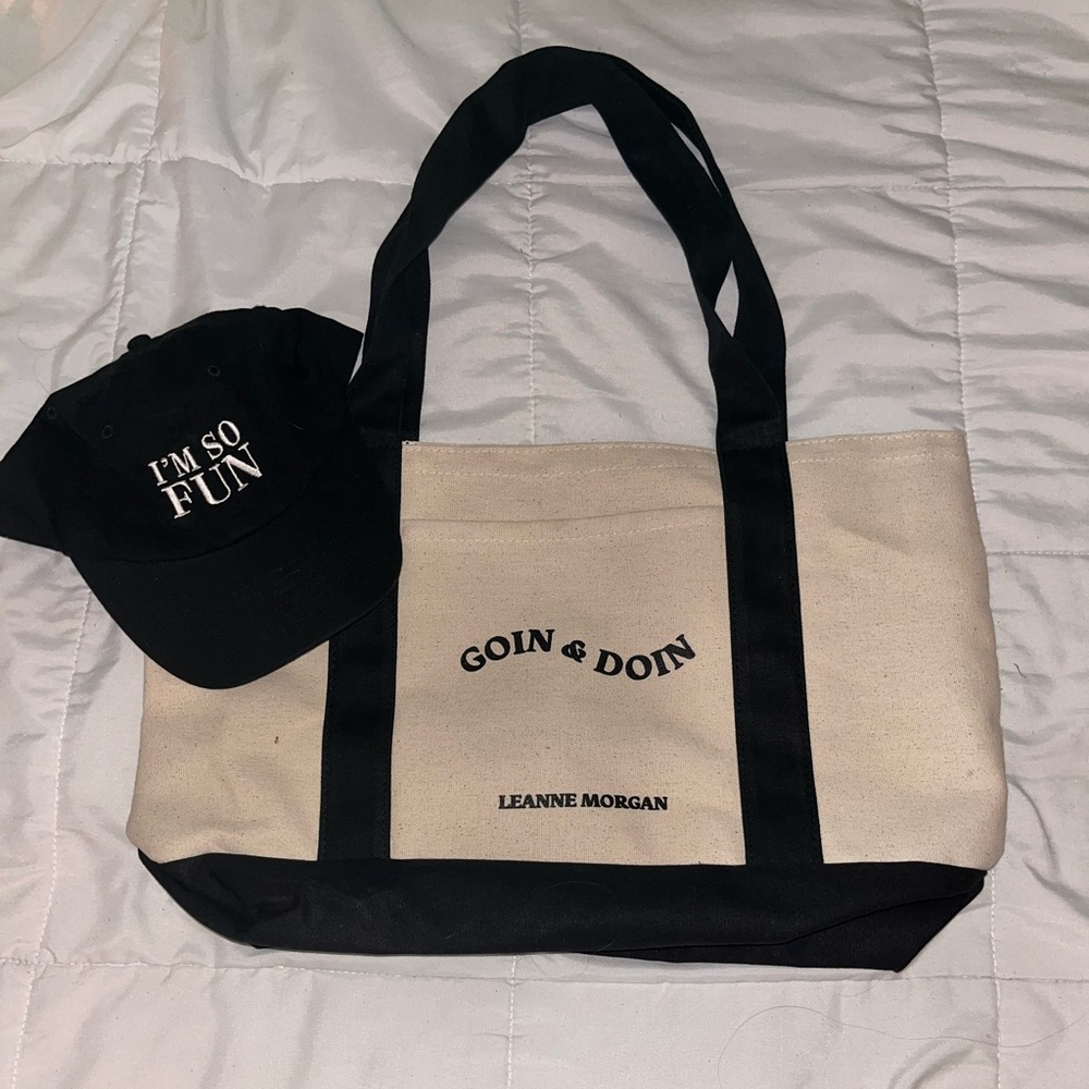 Leanne Morgan Tote Goin’ and Doin’ with FREE DISCONTINUED HAT